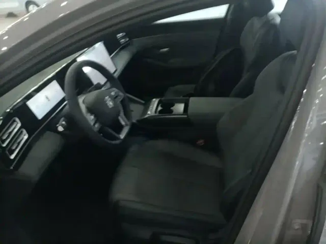 BYD Qin L — Фото автомобиля 14