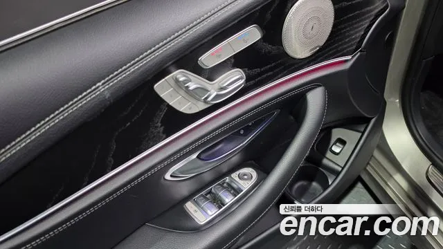 Mercedes-Benz E-Class W213 — Фото автомобиля 25