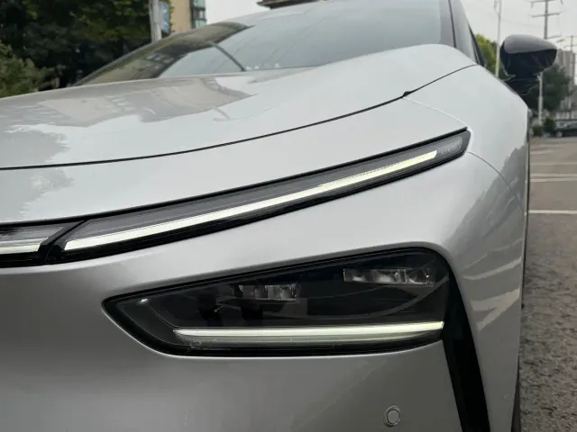 Xpeng P7+ — Фото автомобиля 17
