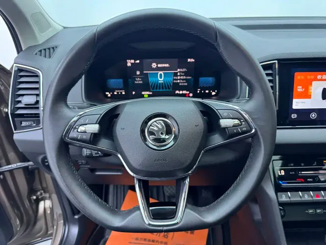 Skoda Karoq — Фото автомобиля 3