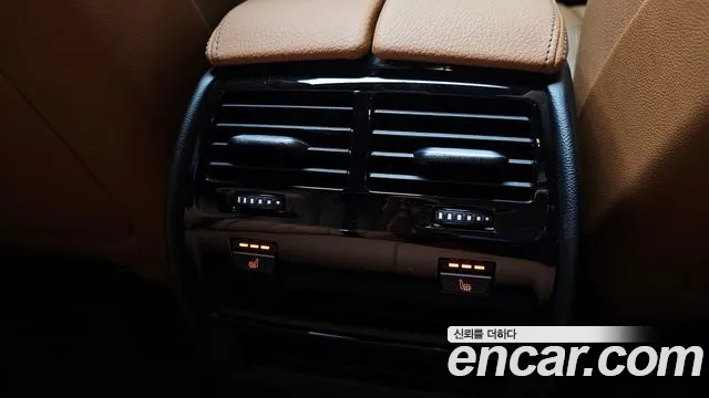 BMW 5 Series G30 — Фото автомобиля 30