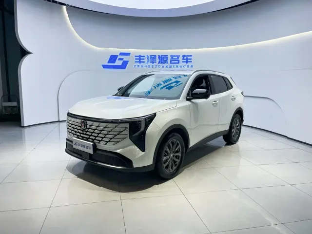 Фотография автомобиля — Changan CS55 Plus