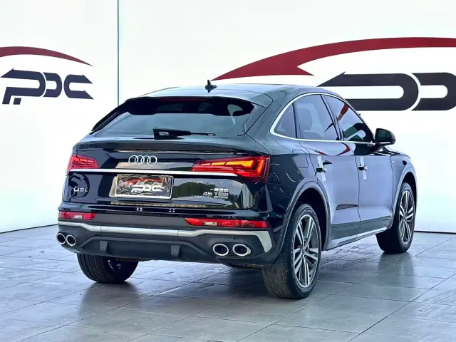 Audi Q5L Sportback — Фото автомобиля 25