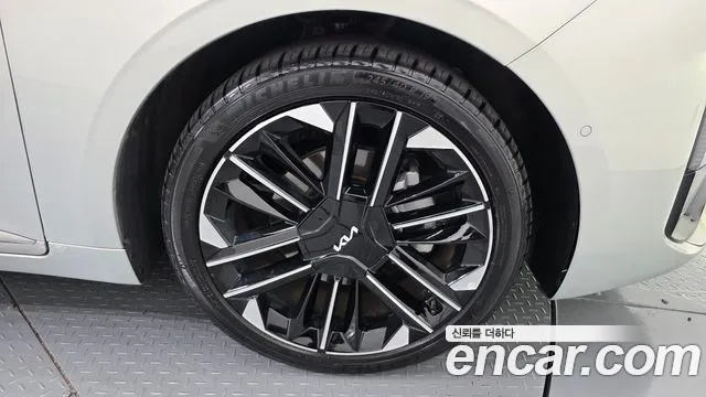 Kia K8 (New) Hybrid — Фото автомобиля 6