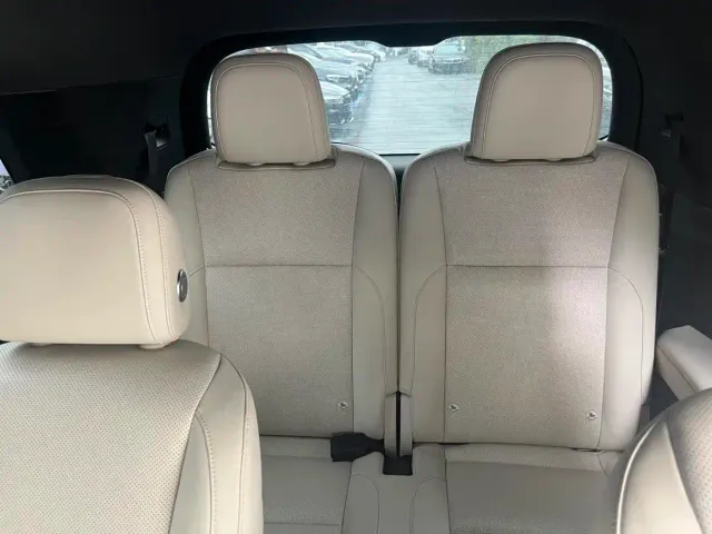 Li Auto L9 — Фото автомобиля 7