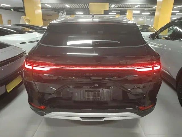 BYD Song PLUS — Фото автомобиля 5