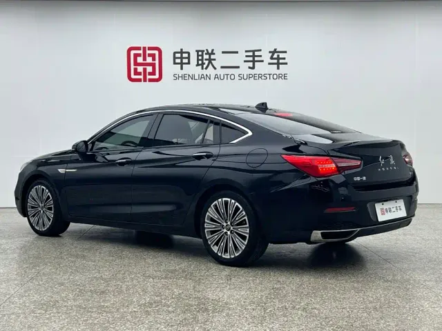 Hongqi H5 — Фото автомобиля 2