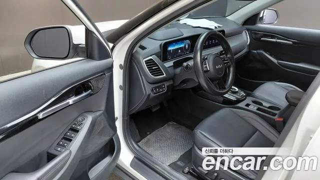 Kia Seltos Новый Seltos Бензин 2.0 2WD — Фото автомобиля 10