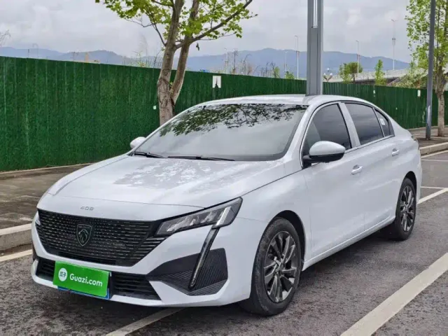 Фотография автомобиля — Peugeot 408