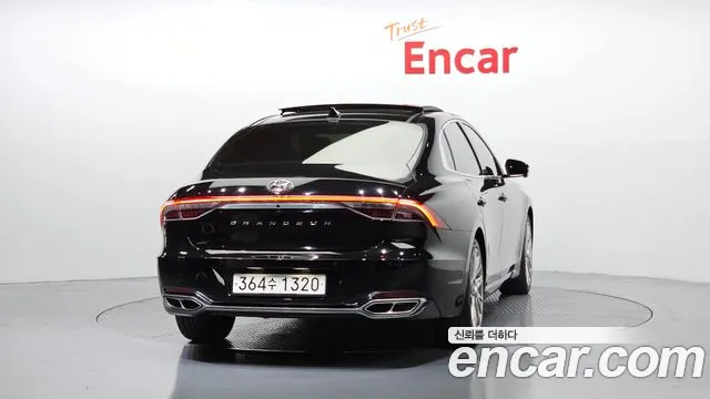 Hyundai Grandeur Новый Grandeur IG — Фото автомобиля 4