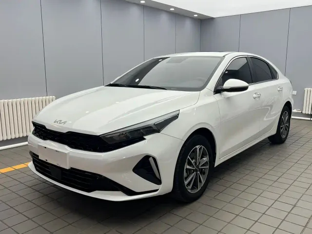 Фотография автомобиля — Kia K3