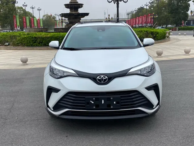 Toyota IZOA — Фото автомобиля 4
