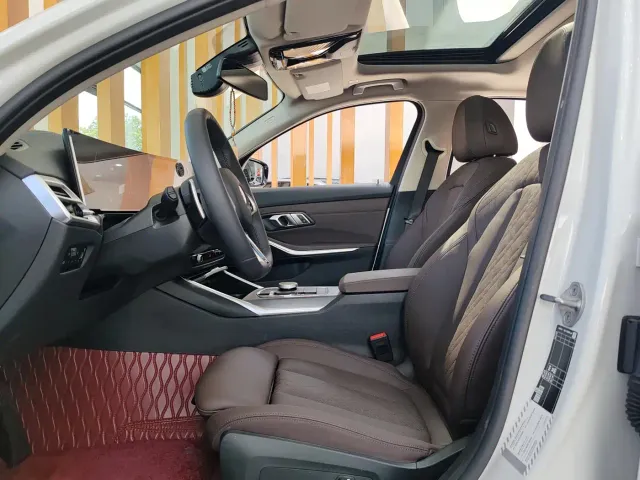 BMW 3 Series — Фото автомобиля 8