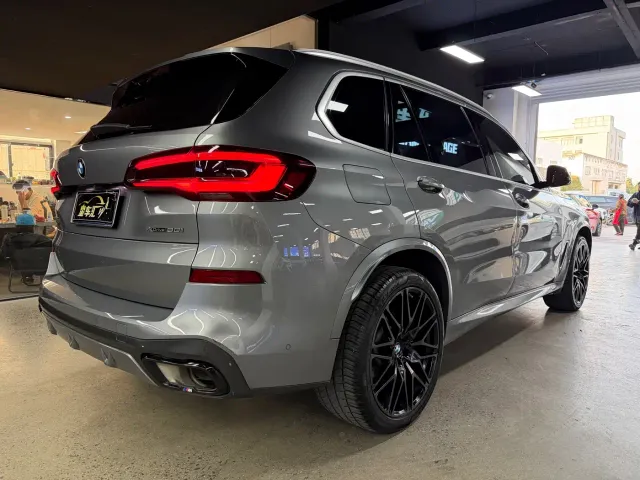 BMW X5 — Фото автомобиля 13