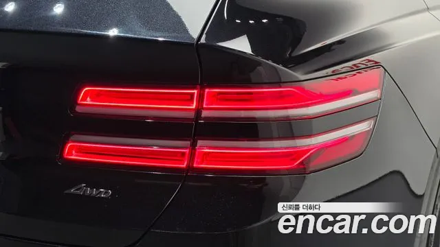 Genesis GV80 — Фото автомобиля 8