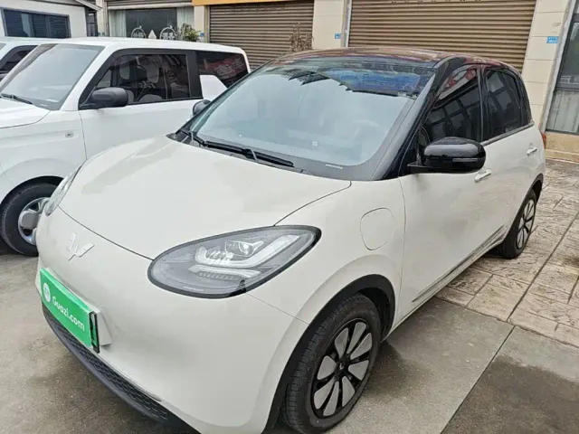Фотография автомобиля — Wuling Bingo