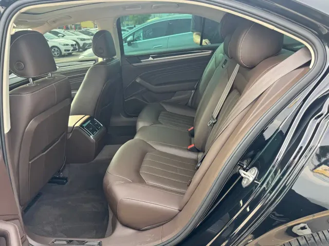 Volkswagen Phideon — Фото автомобиля 9