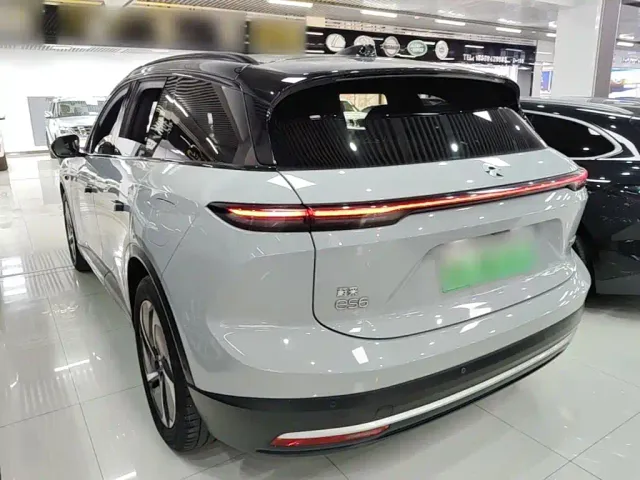 Nio ES6 — Фото автомобиля 4