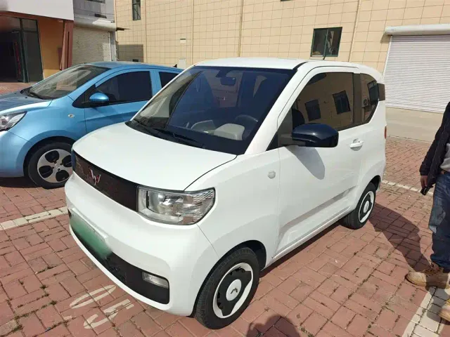 Фотография автомобиля — Wuling Hongguang Mini EV