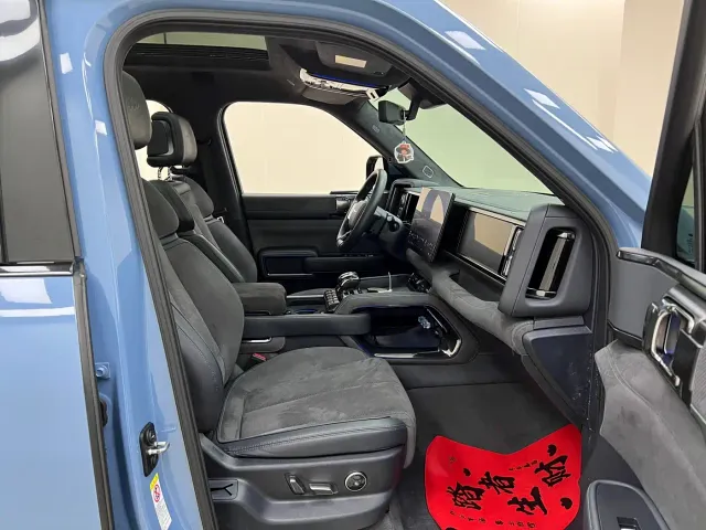 BYD FangChengBao Leopard 5 — Фото автомобиля 30