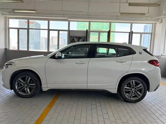 BMW X2 — Фото автомобиля 3