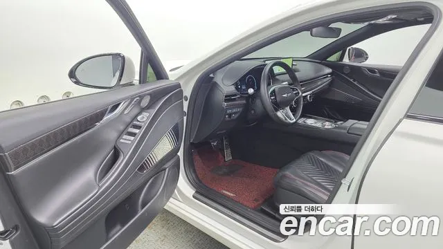Genesis G80 RG3 — Фото автомобиля 15