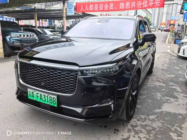 Фотография автомобиля — Li Auto ONE
