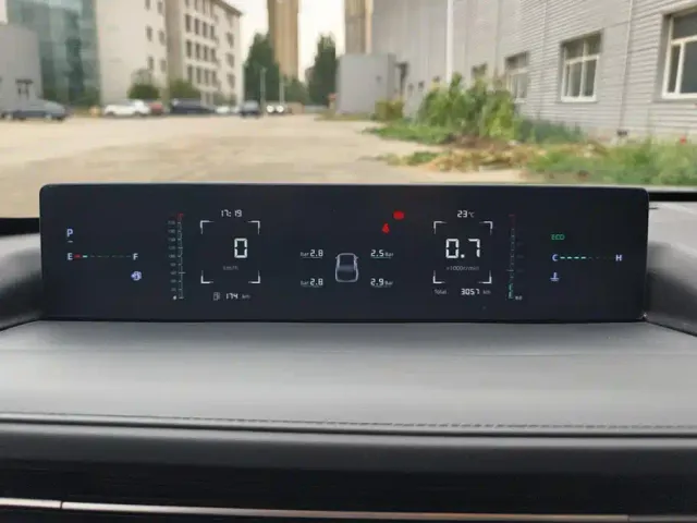 Changan Eado — Фото автомобиля 14