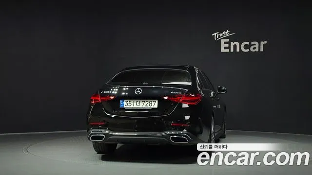 Mercedes-Benz C-Class — Фото автомобиля 4