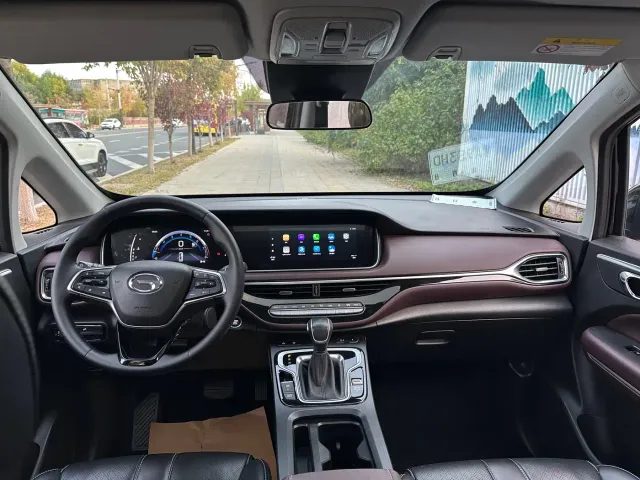GAC Trumpchi M6 — Фото автомобиля 6