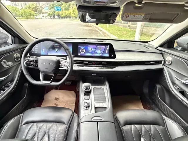 Chery Arrizo 8 — Фото автомобиля 5