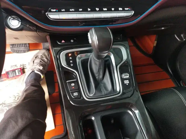 GAC Trumpchi M6 — Фото автомобиля 9