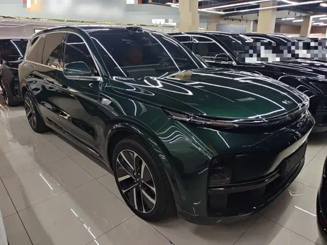 Li Auto L9 — Фото автомобиля 3