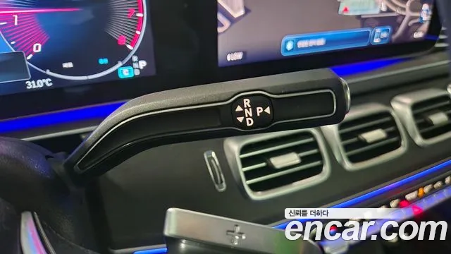 Mercedes-Benz GLS-Class — Фото автомобиля 9
