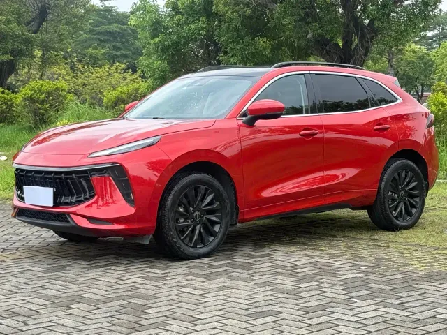 Фотография автомобиля — Forthing T5 Evo