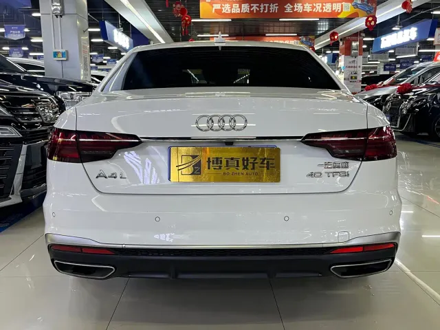 Audi A4L — Фото автомобиля 9