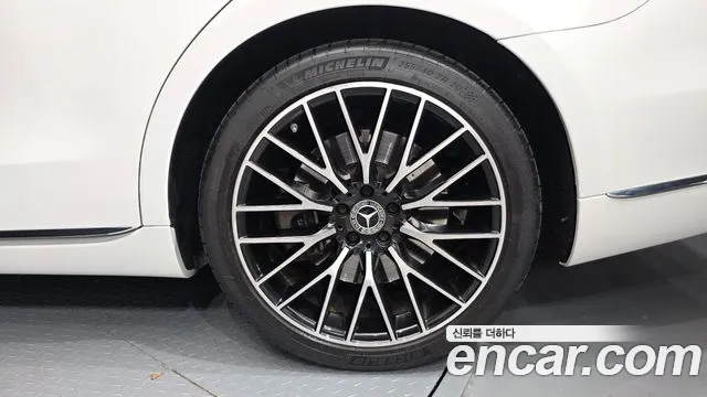 Mercedes-Benz S-Class W223 — Фото автомобиля 6