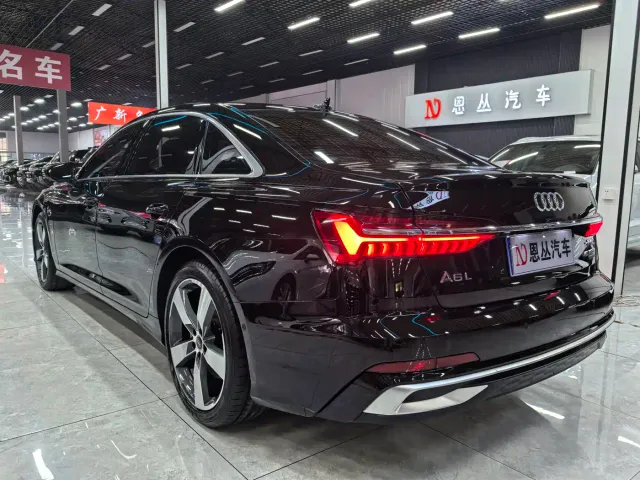 Audi A6L — Фото автомобиля 4