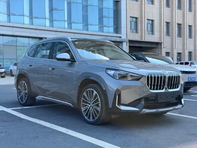 BMW X1 — Фото автомобиля 3