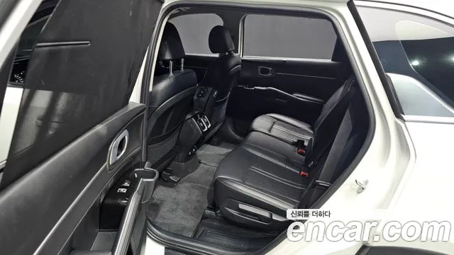 Kia Sorento Sorento 4-е поколение Дизель 2.2 2WD — Фото автомобиля 12