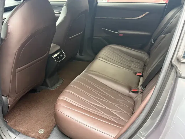 Changan Qiyuan A07 — Фото автомобиля 5