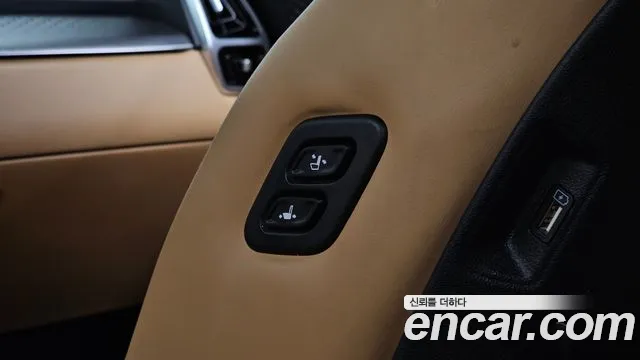 Kia Sorento Sorento 4-е поколение Бензин 2.5T 4WD — Фото автомобиля 29