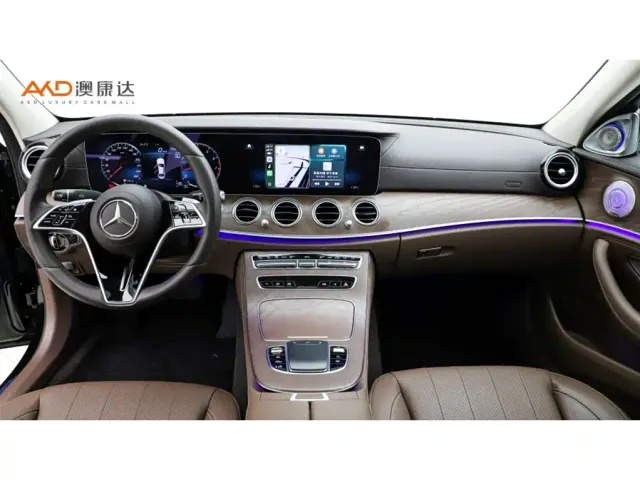 Mercedes-Benz E-Class — Фото автомобиля 5