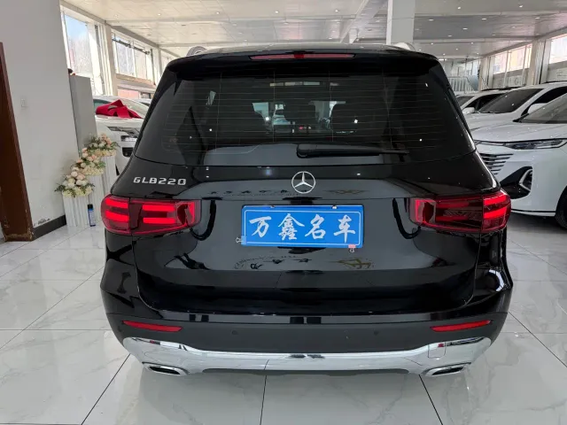 Mercedes-Benz GLB-Class — Фото автомобиля 17