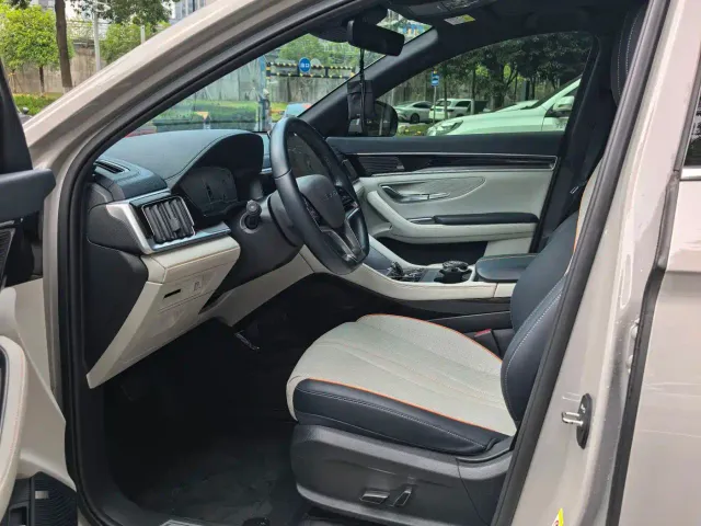 BYD Song PLUS — Фото автомобиля 9