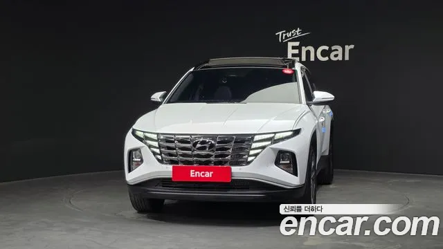 Hyundai Tucson Tucson (NX4) Бензин 1.6 турбо 2WD — Фото автомобиля 3