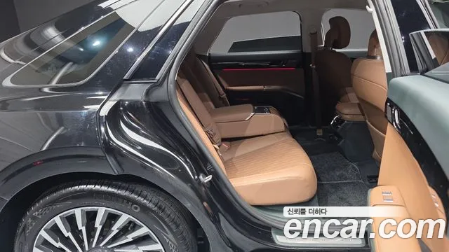 Hyundai Grandeur GN7 — Фото автомобиля 12