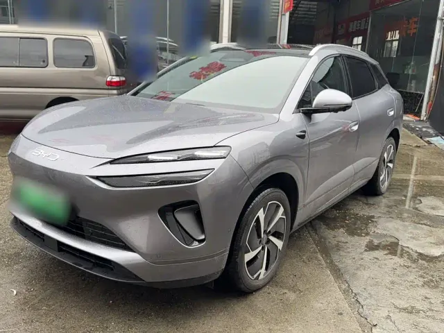 BYD Sealion 06 — Фото автомобиля 4
