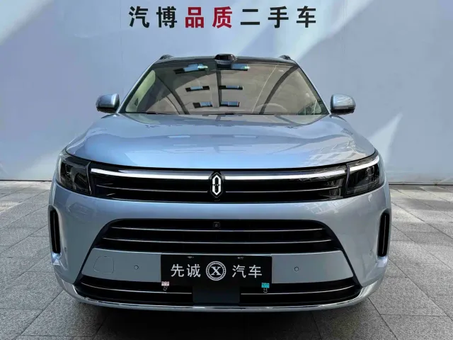 Aito M7 — Фото автомобиля 2