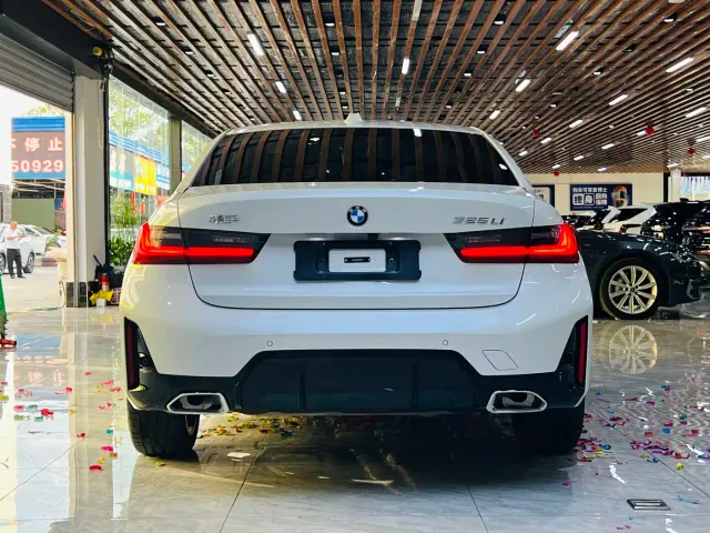 BMW 3 Series — Фото автомобиля 15